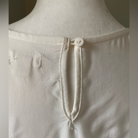 Garage Lace Detail Tee - Picture 4 of 6